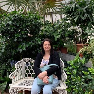 Meet your Posher, Amber